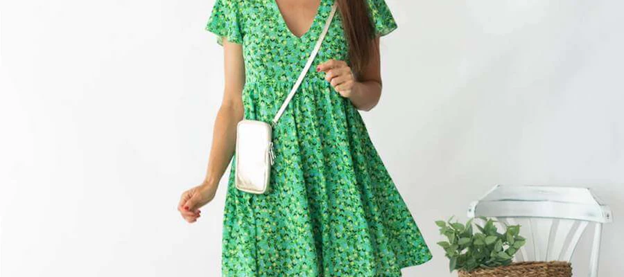 Como combinar um vestido verde