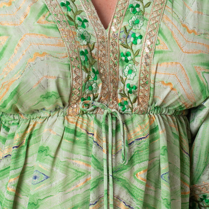 Vestido Bordado Flores y Cordón - Verde