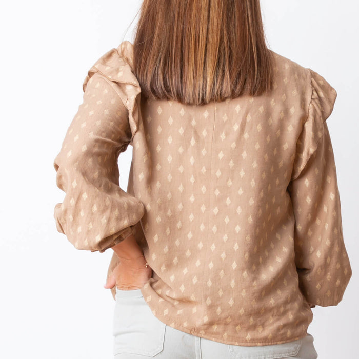 Blusa com Detalhe Dourado - Camelo